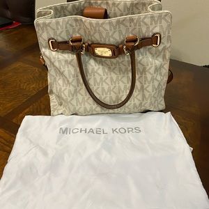 MK signature purse